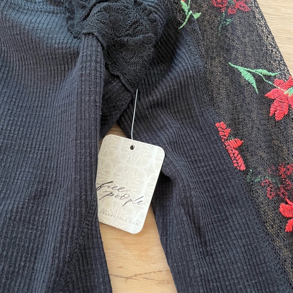 Free People Jolie Top Black Combo Size Medium NWT - Picture 7 of 8